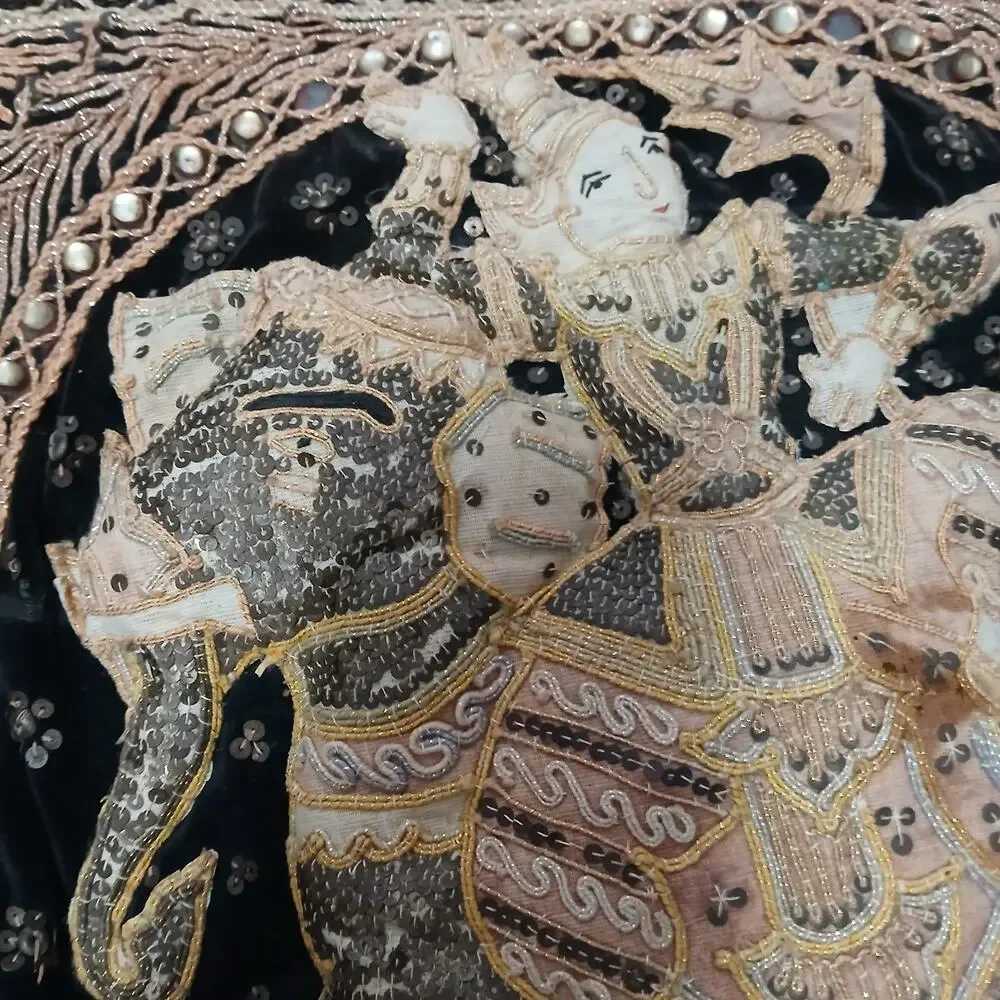 Vintage Thai Beaded Elephant Wall Hanging‎ Tapestry Velvet Gold Embroidery